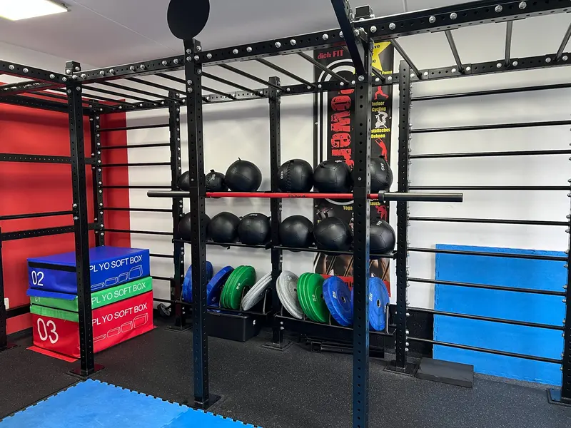 Verhaltensregeln im Fitnessstudio – sauber trainieren bei Powerfit